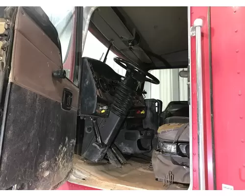 Kenworth T800 Cab Assembly