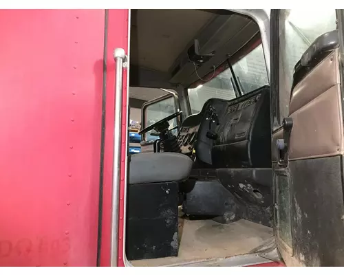 Kenworth T800 Cab Assembly
