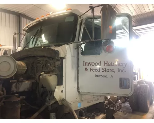 Kenworth T800 Cab Assembly