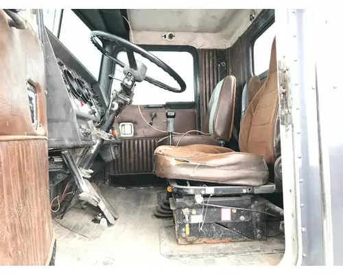 Kenworth T800 Cab Assembly