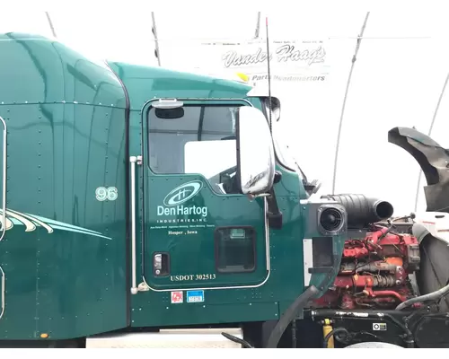 Kenworth T800 Cab Assembly