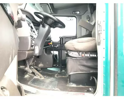 Kenworth T800 Cab Assembly