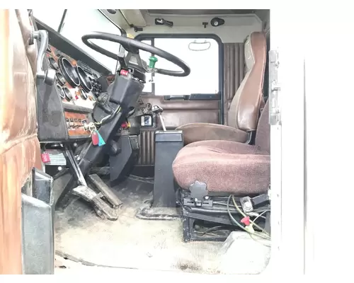 Kenworth T800 Cab Assembly