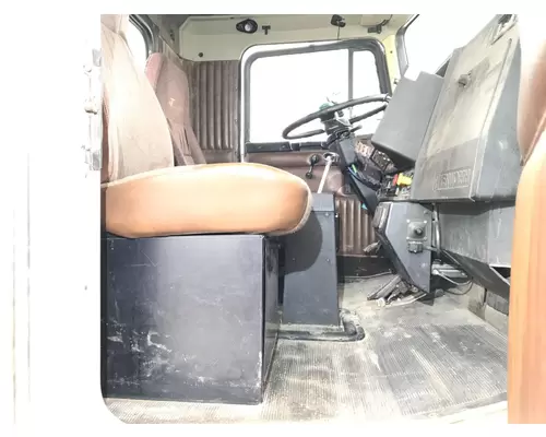 Kenworth T800 Cab Assembly