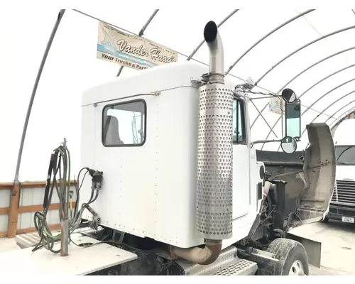 Kenworth T800 Cab Assembly