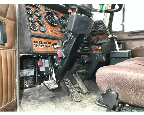 Kenworth T800 Cab Assembly