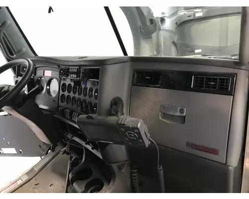 Kenworth T800 Cab Assembly