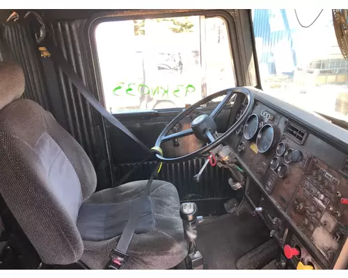 Kenworth T800 Cab Assembly