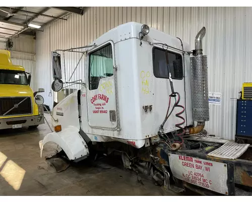 Kenworth T800 Cab Assembly