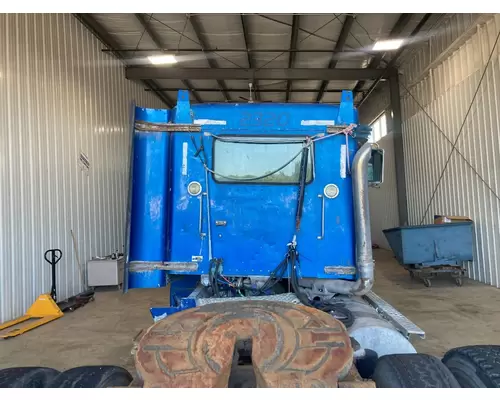 Kenworth T800 Cab Assembly