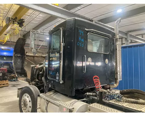 Kenworth T800 Cab Assembly