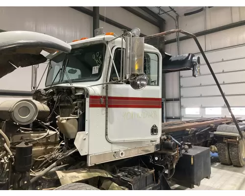 Kenworth T800 Cab Assembly