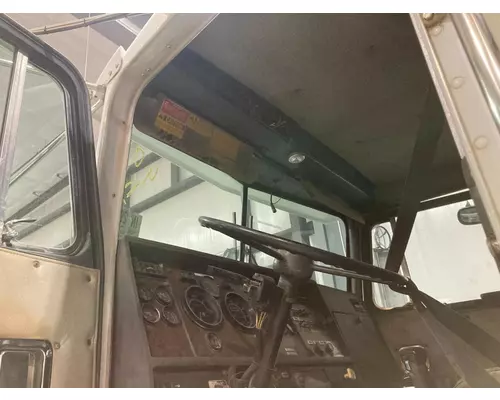 Kenworth T800 Cab Assembly