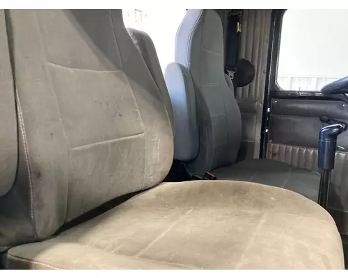 Kenworth T800 Cab Assembly