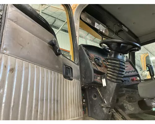 Kenworth T800 Cab Assembly
