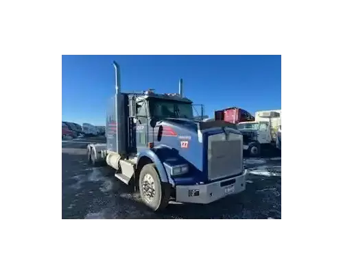 Kenworth T800 Cab