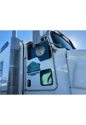 Kenworth T800 Cab