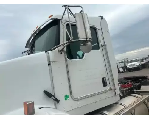 Kenworth T800 Cab