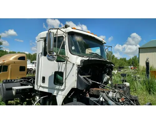 Cab KENWORTH T800 J &amp; M Truck Sales