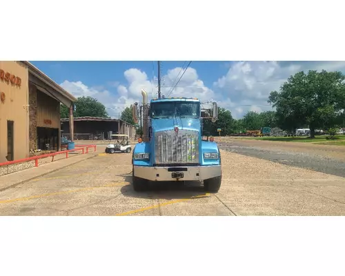 Kenworth T800 Complete Vehicle