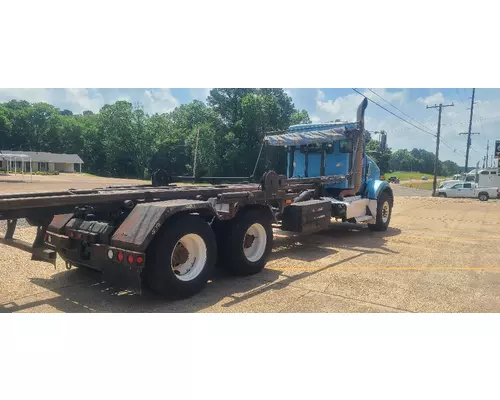 Kenworth T800 Complete Vehicle