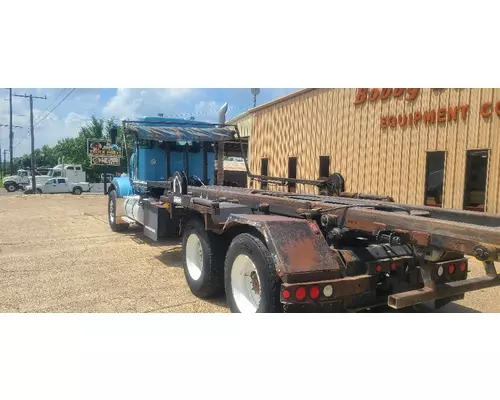 Kenworth T800 Complete Vehicle