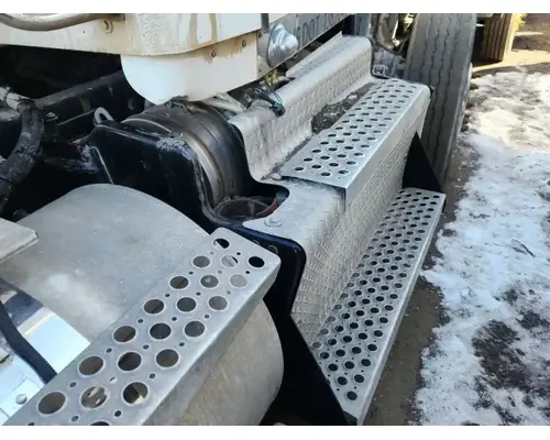 Kenworth T800 DPF (Diesel Particulate Filter)