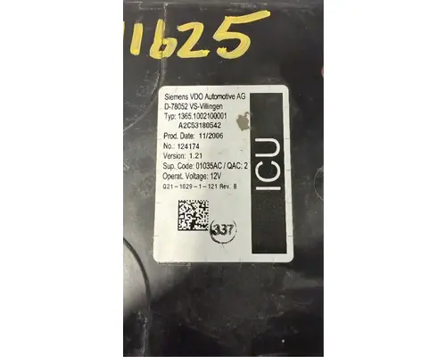 Kenworth T800 Dash  Console Switch