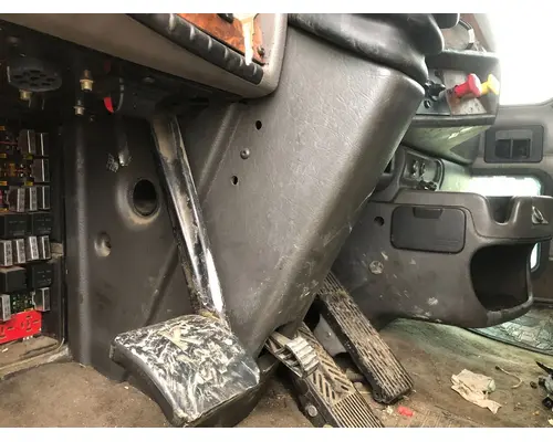Kenworth T800 Dash Assembly