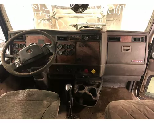 Kenworth T800 Dash Assembly