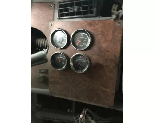 Kenworth T800 Dash Assembly