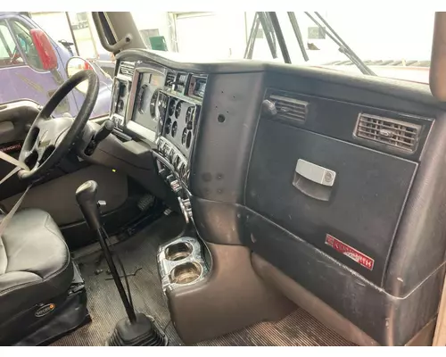 Kenworth T800 Dash Assembly