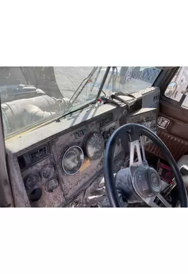 Kenworth T800 Dash Assembly