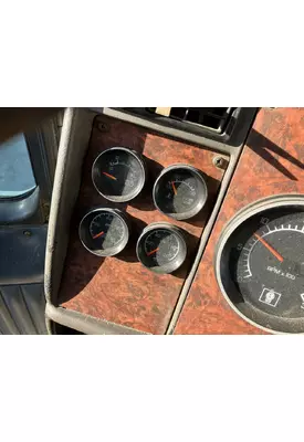 Kenworth T800 Dash Assembly