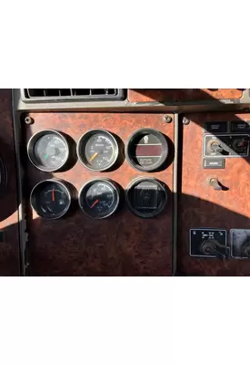 Kenworth T800 Dash Assembly