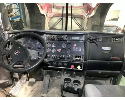 Kenworth T800 Dash Assembly In Sioux Falls Sd 24989809