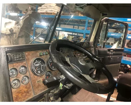 Kenworth T800 Dash Assembly