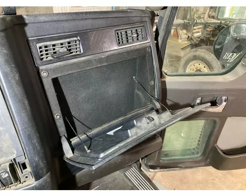 Kenworth T800 Dash Assembly