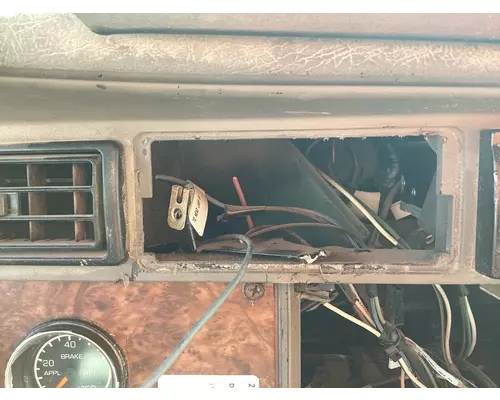 Kenworth T800 Dash Assembly