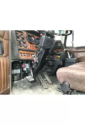 Kenworth T800 Dash Assembly