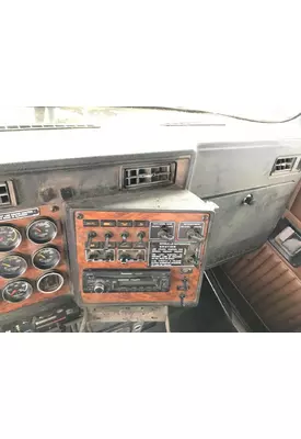 Kenworth T800 Dash Assembly