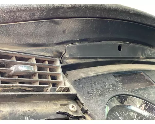 Kenworth T800 Dash Assembly