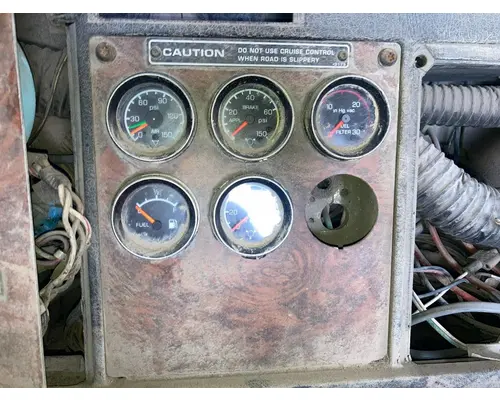 Kenworth T800 Dash Assembly