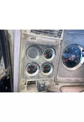 Kenworth T800 Dash Assembly