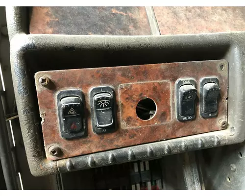 Kenworth T800 Dash Assembly