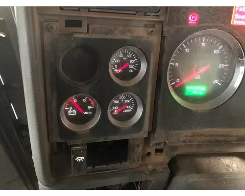 Kenworth T800 Dash Assembly