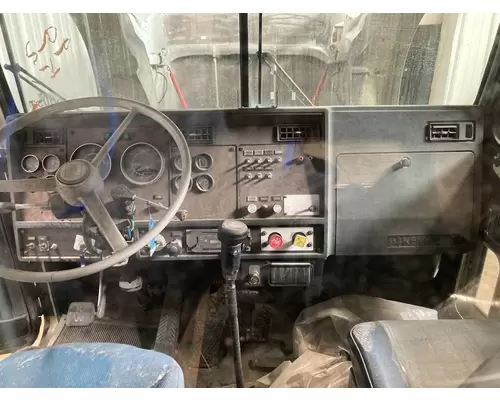 Kenworth T800 Dash Assembly