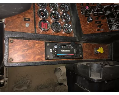 Kenworth T800 Dash Assembly