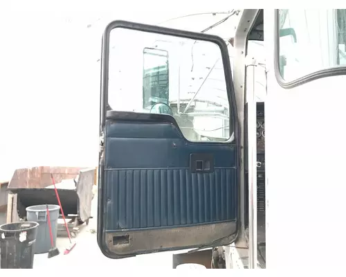 Kenworth T800 Door Assembly, Front