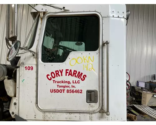 Kenworth T800 Door Assembly, Front